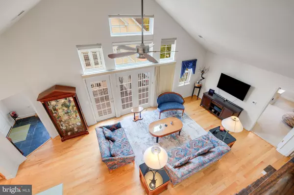 Gaithersburg, MD 20878,11928 DARNESTOWN RD #V-1-A