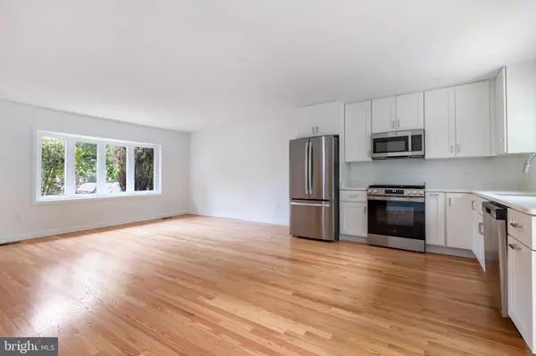 Alexandria, VA 22310,5604 HILLDALE DR