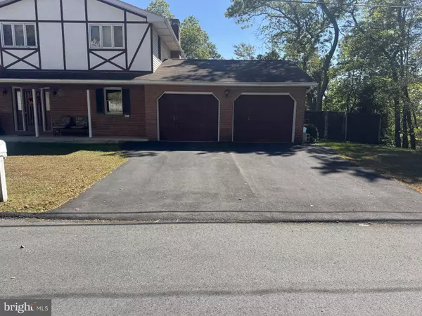 Shenandoah, PA 17976,360 OHIO AVE