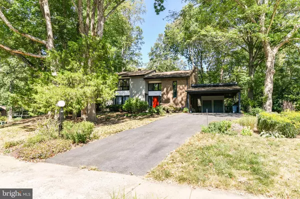 Fairfax, VA 22031,3318 MANTUA DR