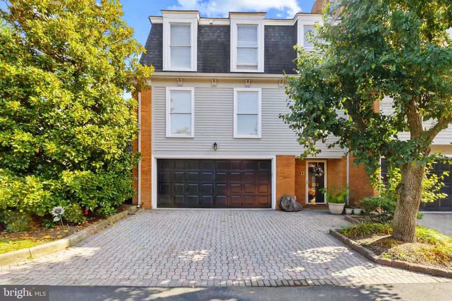 133 PLUM ST, Moorestown, NJ 08057