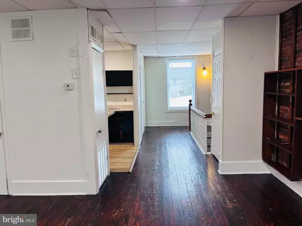 Wilmington, DE 19806,1717 DELAWARE AVE #3