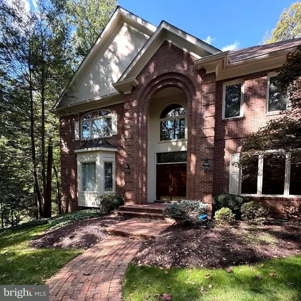 308 SINEGAR PL, Potomac Falls, VA 20165