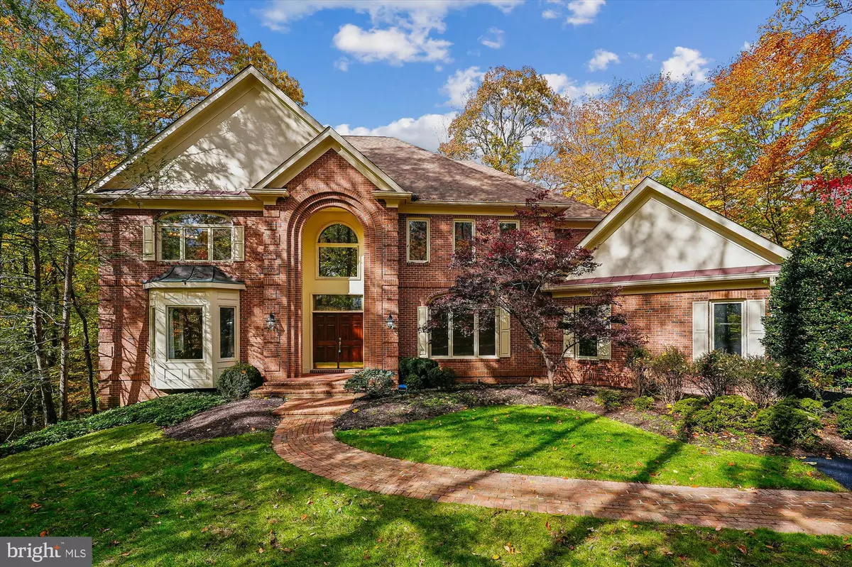 Potomac Falls, VA 20165,308 SINEGAR PL