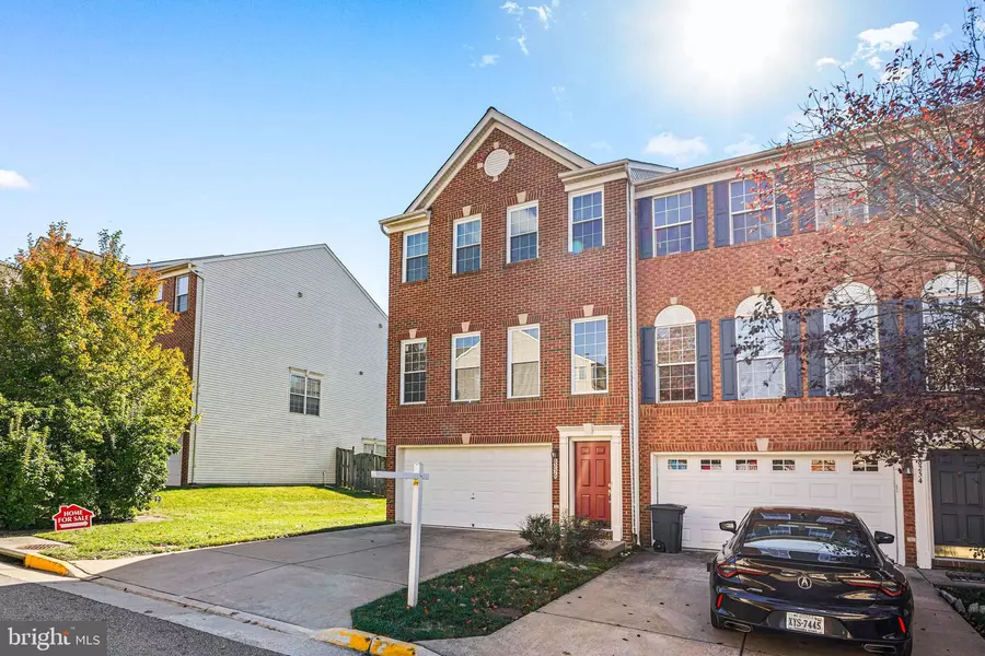 8256 SHANNONS LANDING WAY, Lorton, VA 22079