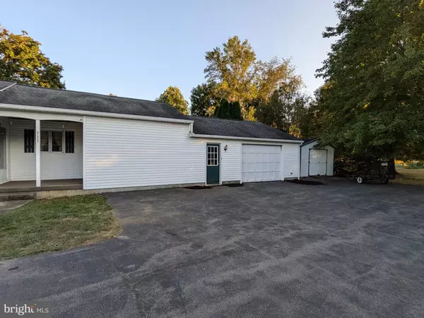 Middleburg, PA 17842,737 PAXTONVILLE RD