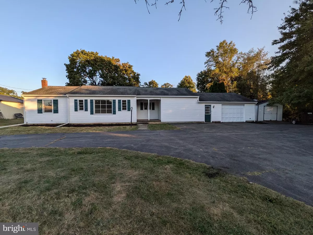 Middleburg, PA 17842,737 PAXTONVILLE RD