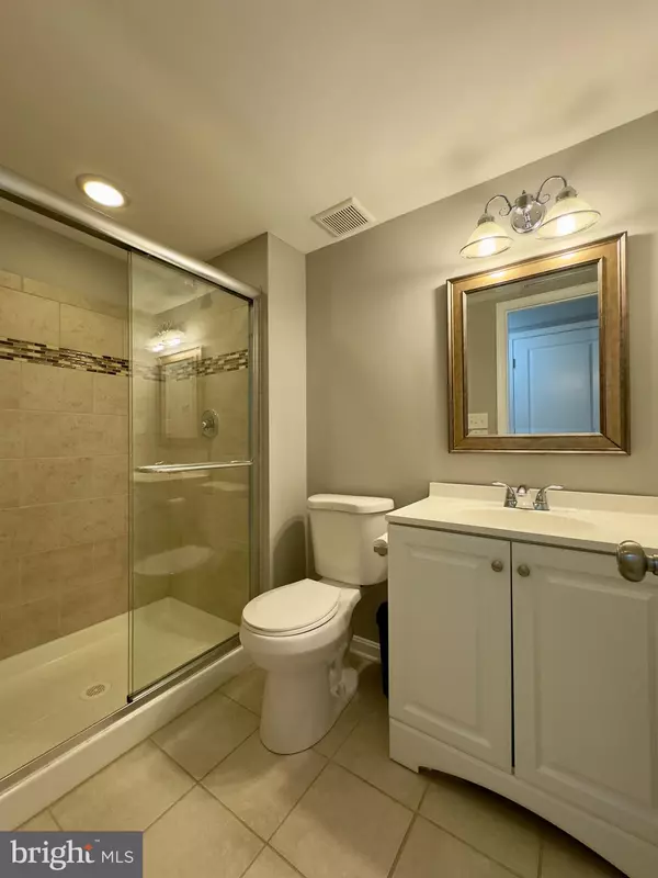 Baltimore, MD 21212,7237 LANARK RD