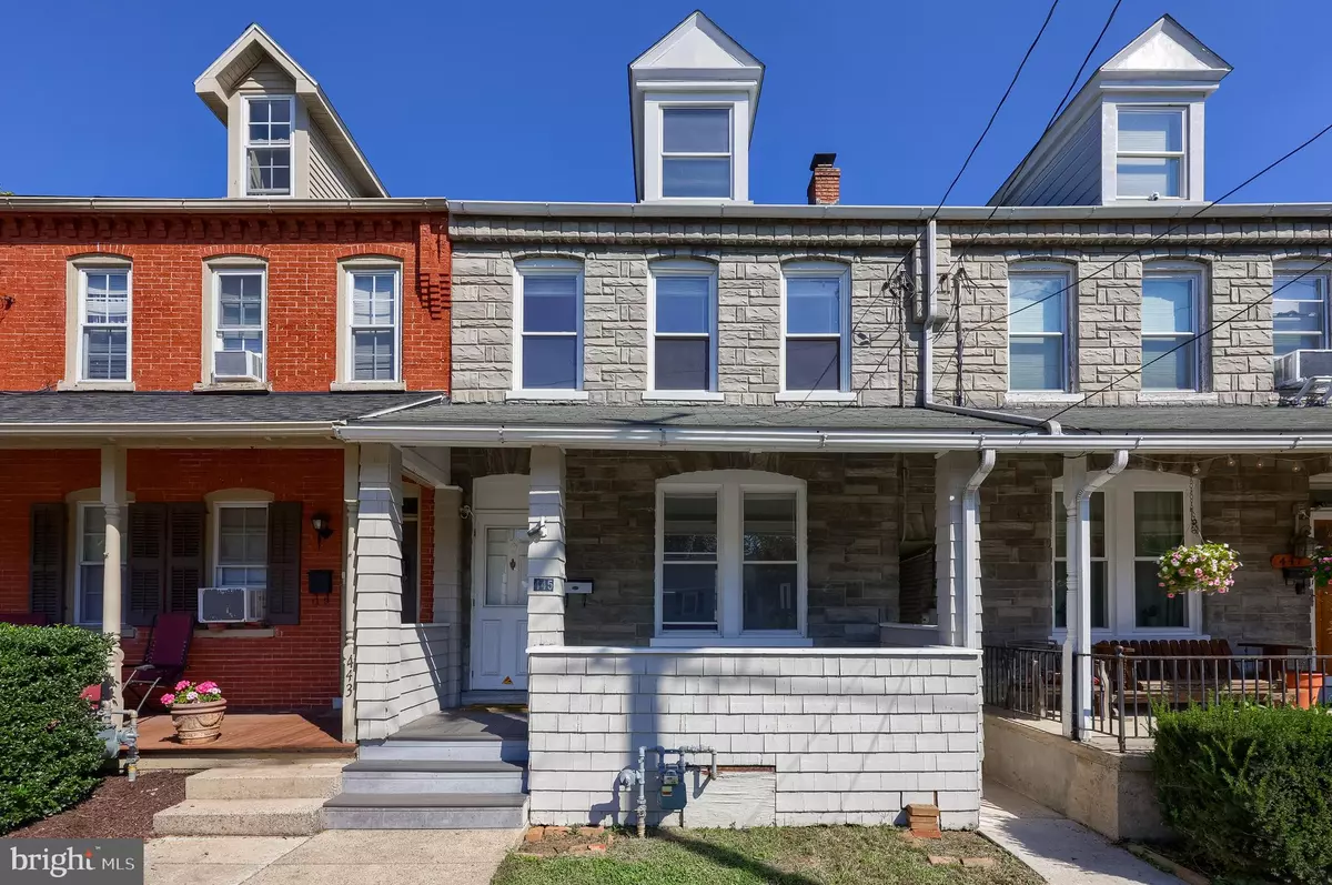 Lancaster, PA 17603,445 NEW DORWART ST