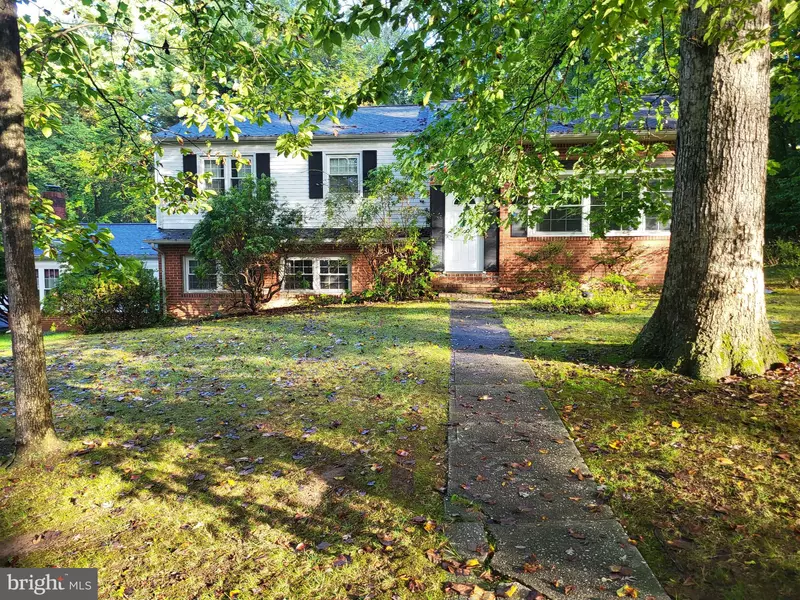 7 N PARKWAY, Elkton, MD 21921