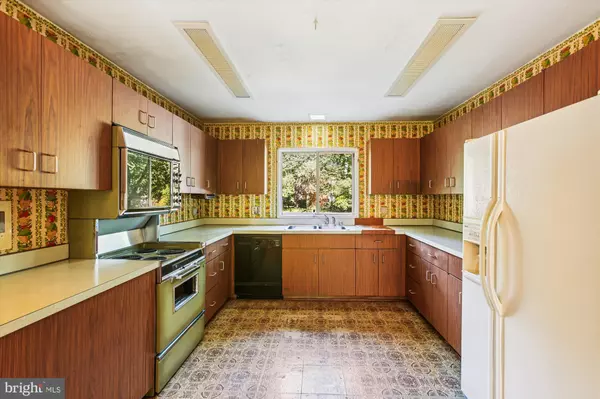 Alexandria, VA 22309,3101 CUNNINGHAM DR