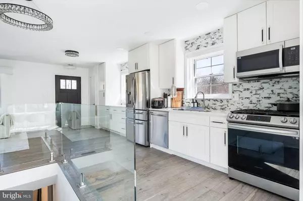 5020 RIVER RD, Bethesda, MD 20816