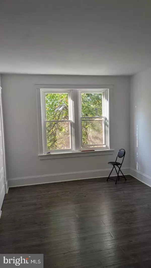 Roebling, NJ 08554,15 RAILROAD AVE