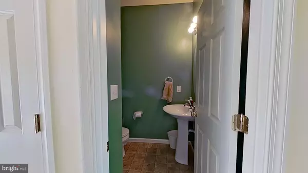 York, PA 17408,1242 LEDGE DR