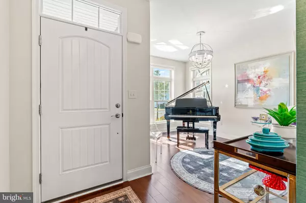 Mechanicsburg, PA 17050,1650 SHADY MAPLE CT