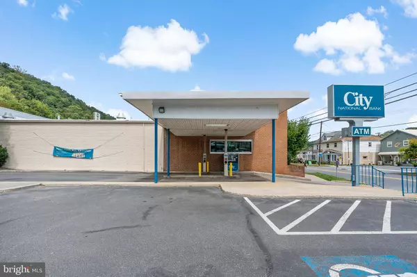 Berkeley Springs, WV 25411,44 N. UNION