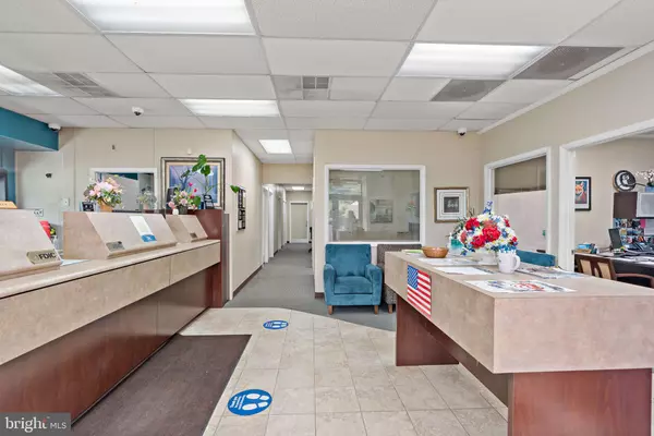 Berkeley Springs, WV 25411,44 N. UNION