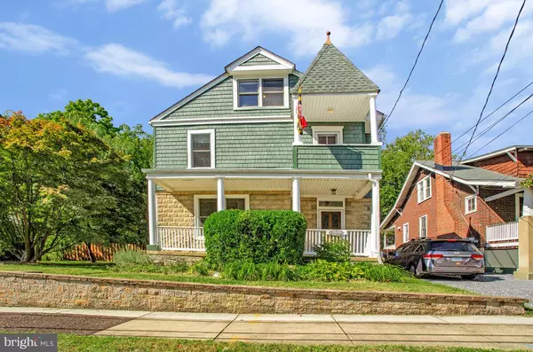 3806 32ND ST, Mount Rainier, MD 20712