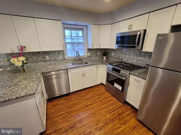 Fairfax, VA 22033,3901 CLARES CT