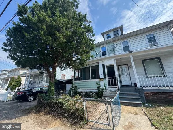 Camden, NJ 08105,118 S 32ND ST
