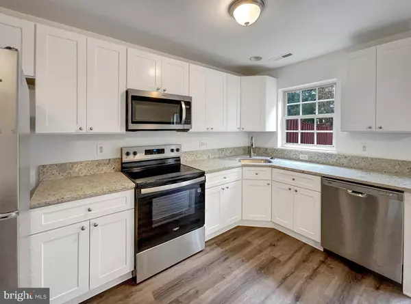 Sterling, VA 20164,45458 OAK TRAIL SQ