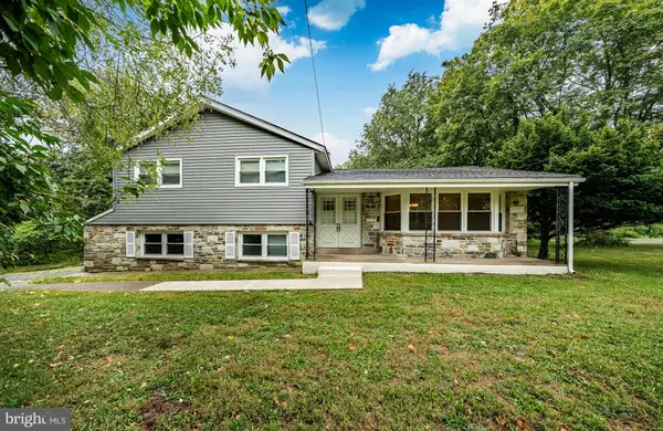 1100 W CHURCH RD, Elkins Park, PA 19027