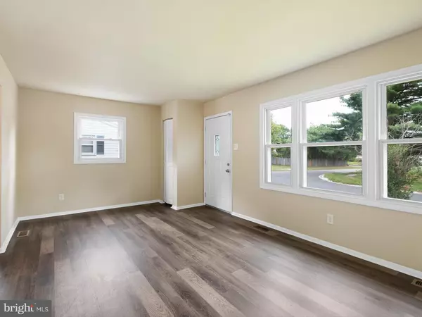 New Castle, DE 19720,46 HOLDEN DR