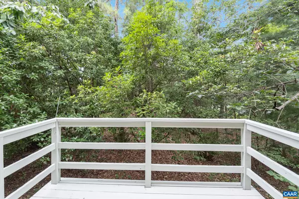 Charlottesville, VA 22901,2752 HYDRAULIC RD