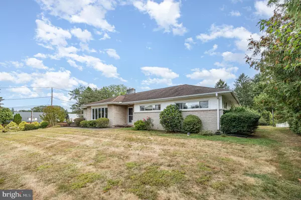 Camp Hill, PA 17011,95 FOXCROFT DR