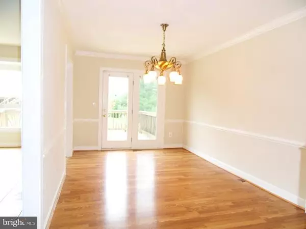 Ashburn, VA 20147,43441 POSTRAIL SQ