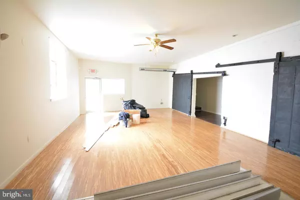 Philadelphia, PA 19128,511 CONARROE ST #REAR