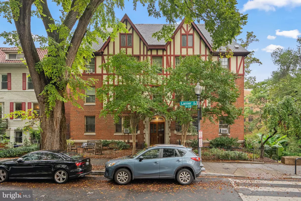 Washington, DC 20009,1705 LANIER PL NW #204