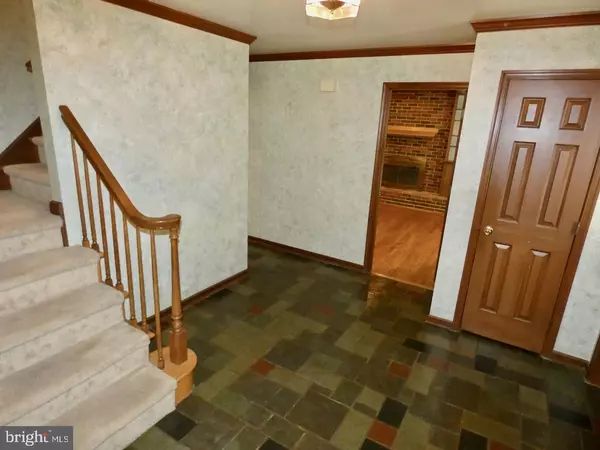 Bear, DE 19701,16 CAROL ANN CT