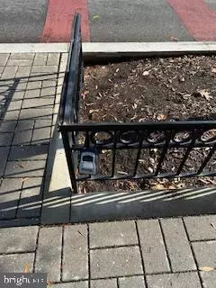 Washington, DC 20009,2008 16TH ST NW #402