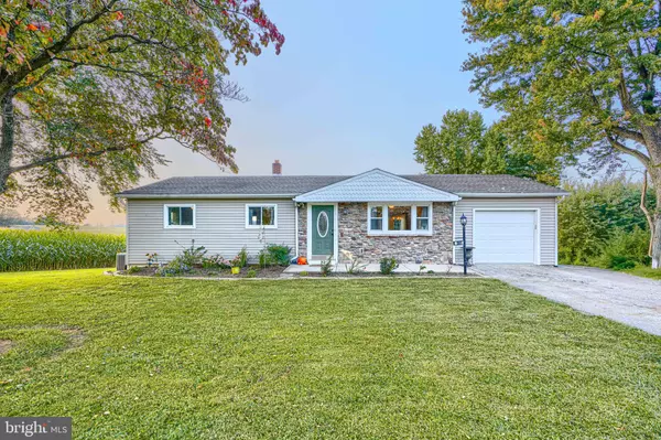397 MARSTELLER RD, New Park, PA 17352
