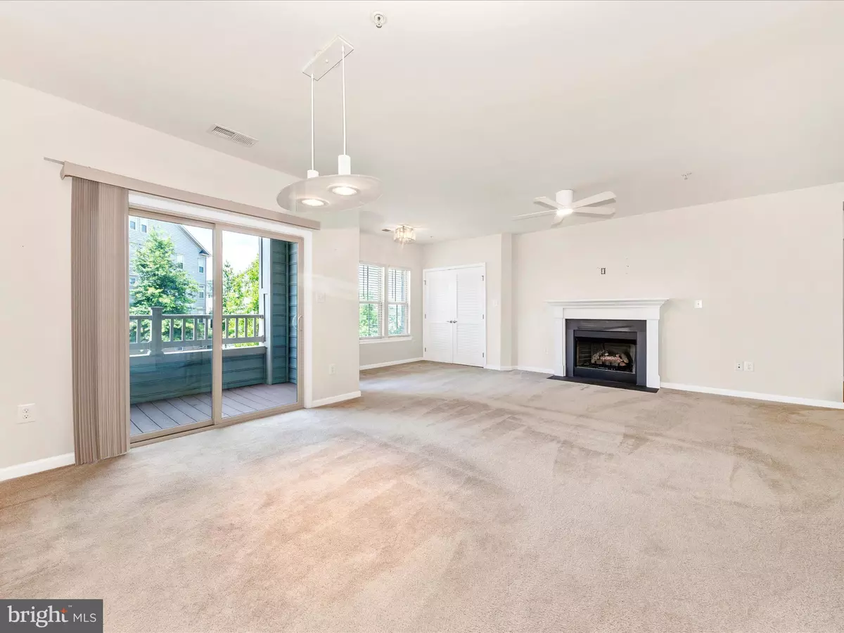 Frederick, MD 21703,6501 WALCOTT LN #202