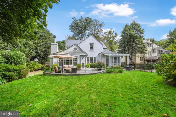 Chevy Chase, MD 20815,7106 MEADOW LN