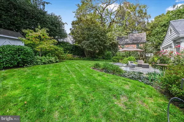 Chevy Chase, MD 20815,7106 MEADOW LN