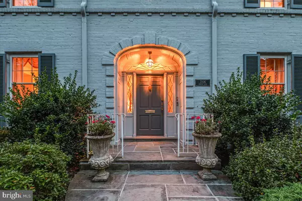 Chevy Chase, MD 20815,7106 MEADOW LN