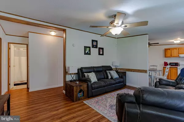 Claysburg, PA 16625,413 METZGAR LN