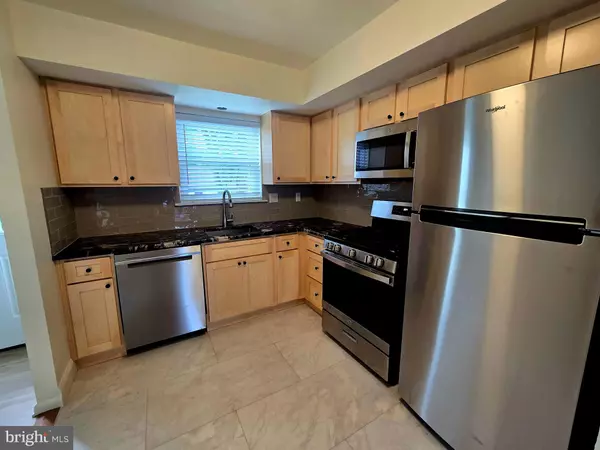 Hatboro, PA 19040,12 WOODLAND AVENUE AVE