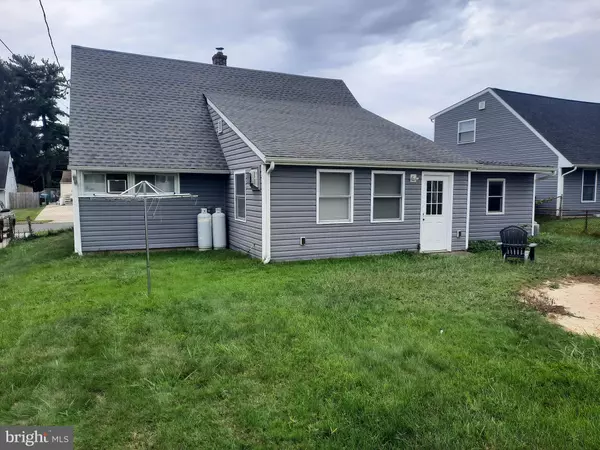 Levittown, PA 19057,35 WILDFLOWER RD