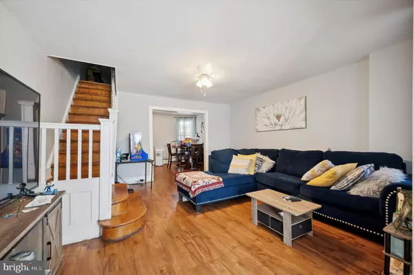 Philadelphia, PA 19141,5748 N MARVINE ST