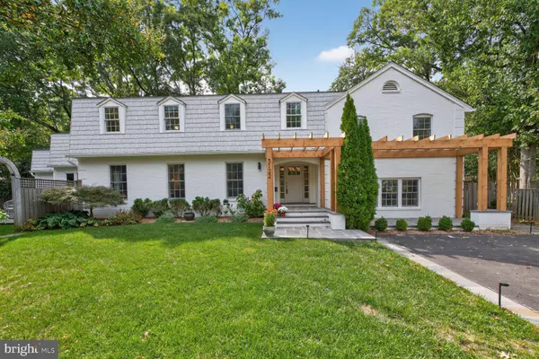 Arlington, VA 22207,3122 N NOTTINGHAM ST N