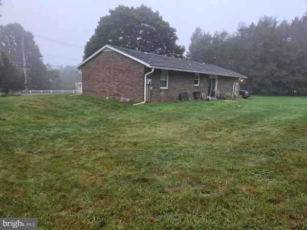 Manheim, PA 17545,4942 W ELIZABETHTOWN RD