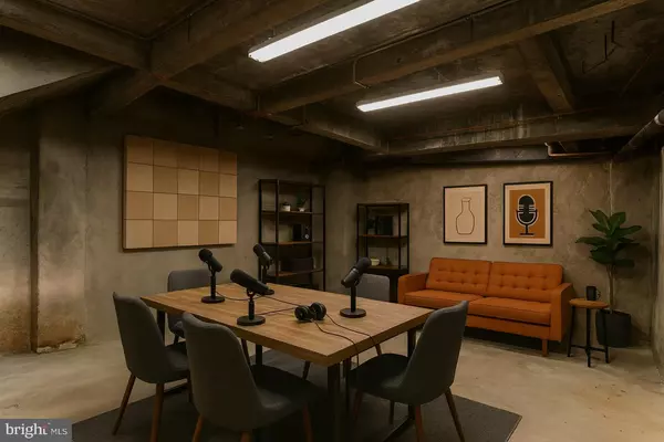 Philadelphia, PA 19123,144 W LAUREL ST #COMMERCIAL