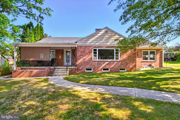 Red Lion, PA 17356,415 N MAIN ST