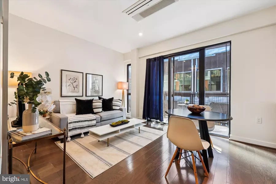 1320 FENWICK LN #606, Silver Spring, MD 20910