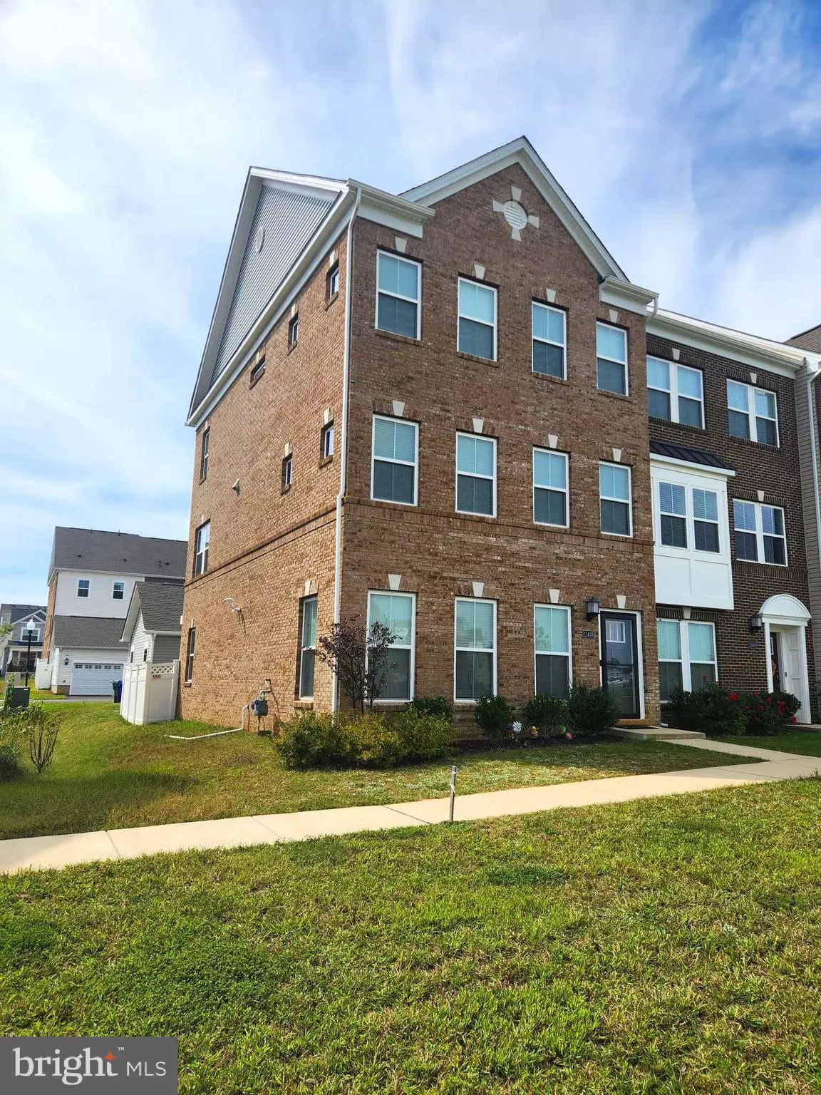 White Plains, MD 20695,11426 SAINT LUKE DR