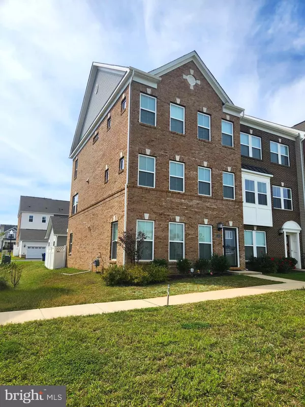 11426 SAINT LUKE DR, White Plains, MD 20695